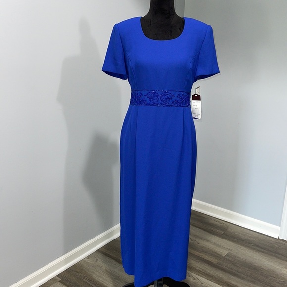 Maggie London petites size 12 maxi formal dress royal blue tailored fit - Picture 1 of 16